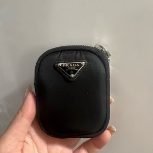 100% Authentic Prada pouch. Can be used on a belt or a replacement for the shoes